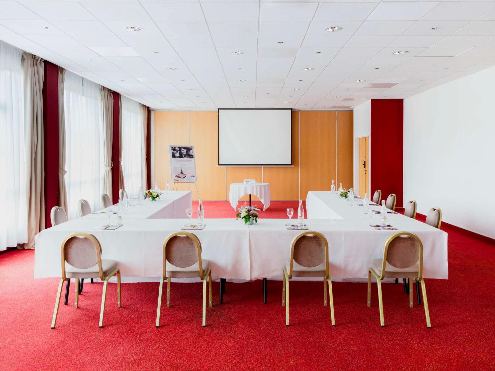 Mercure Nevers Pont De Loire Eksteriør bilde